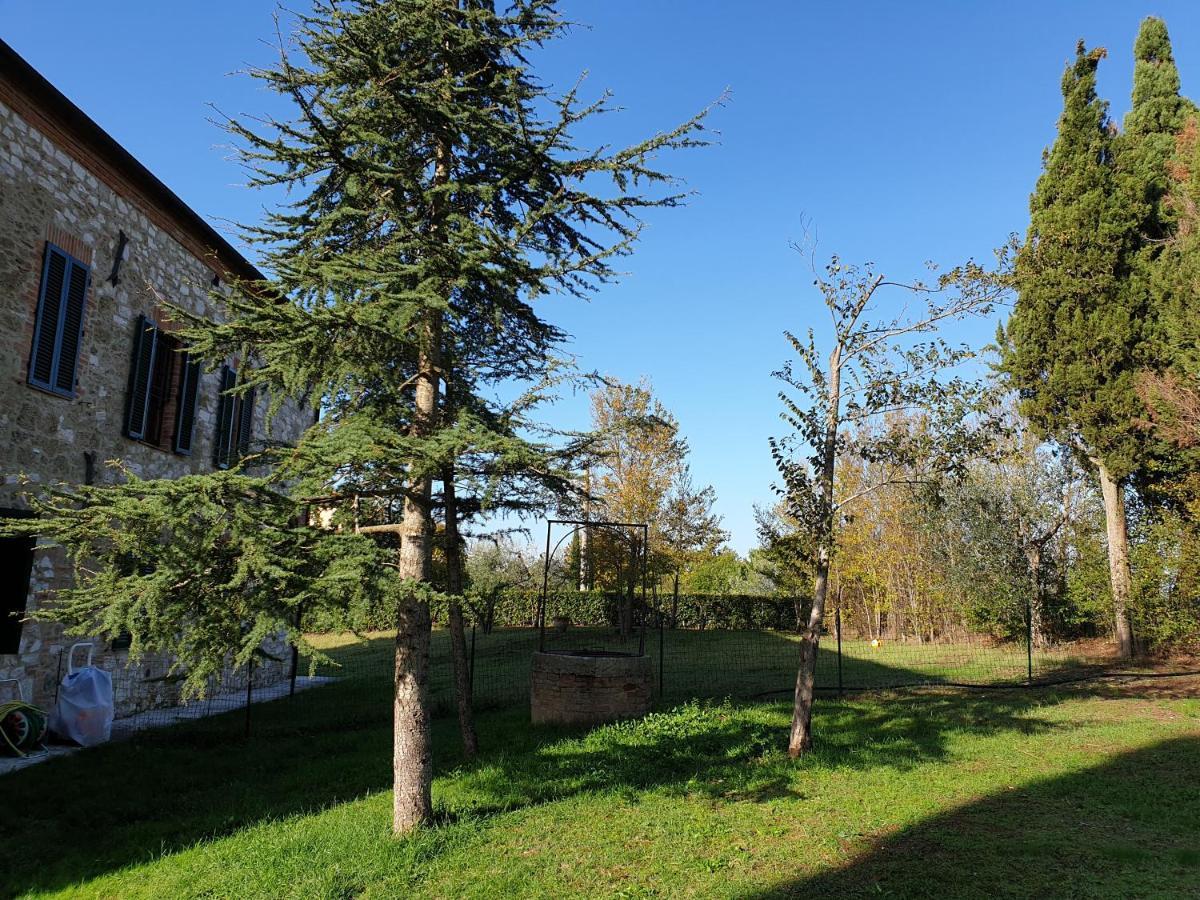 Podere Il Poggio Asciano Luaran gambar