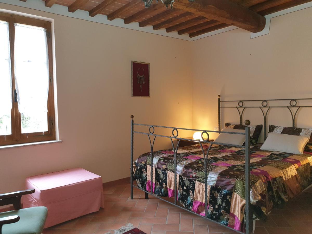 Podere Il Poggio Asciano Luaran gambar