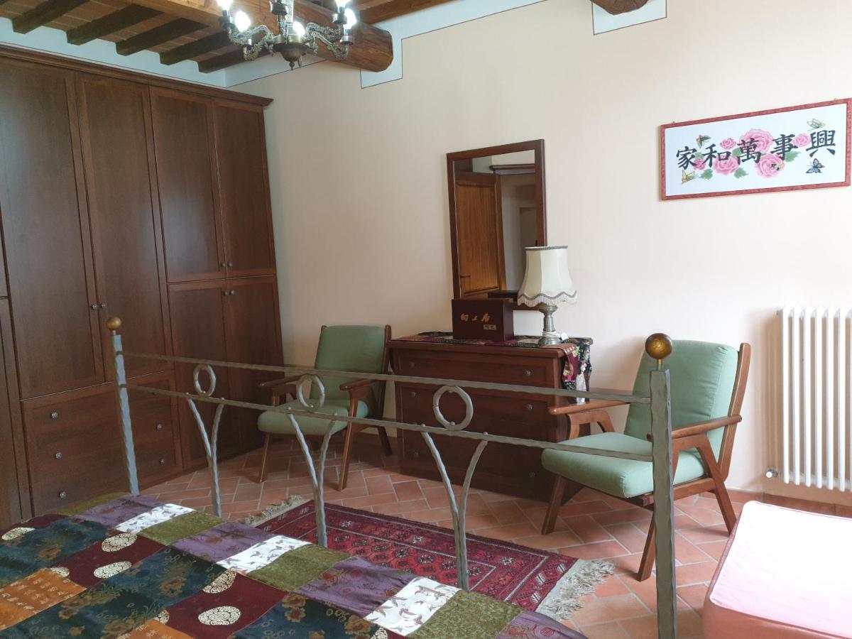 Podere Il Poggio Asciano Luaran gambar